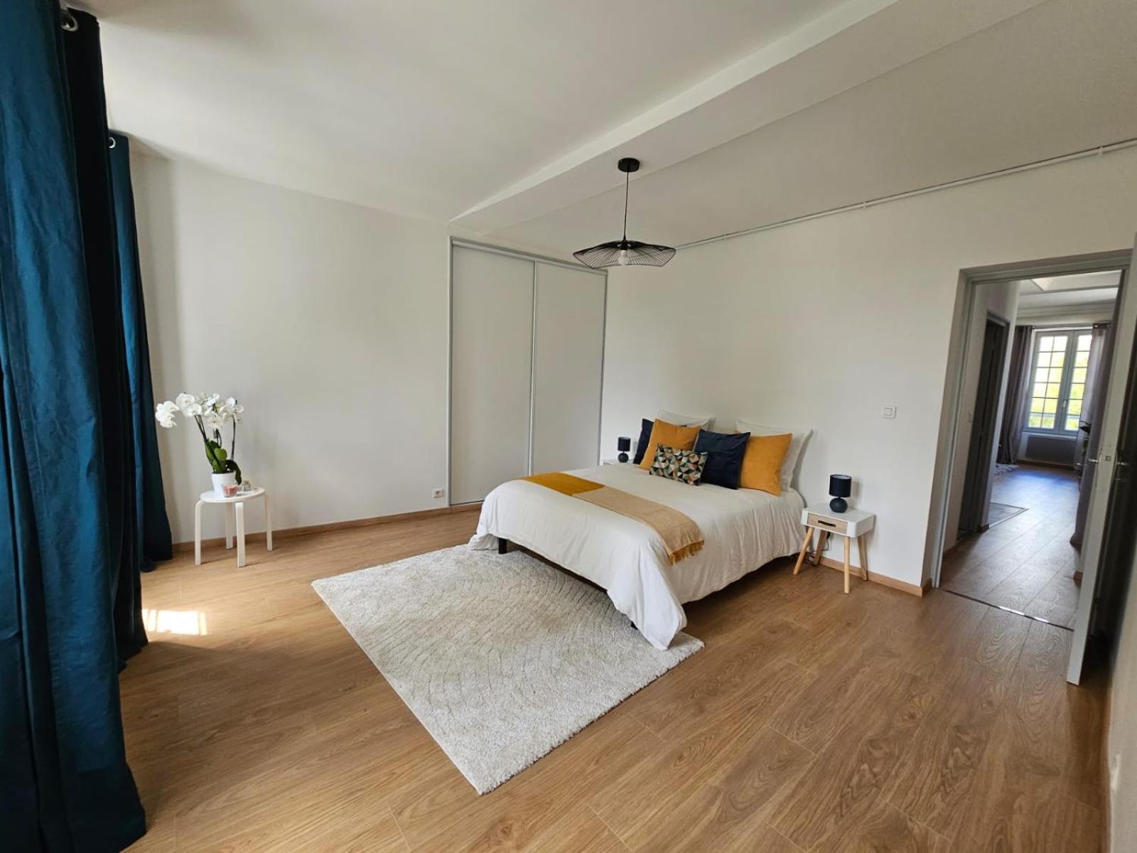 Appartement Aux'Cerfs - A Deux Pas De L'Abbaye à Auxerre Extérieur photo