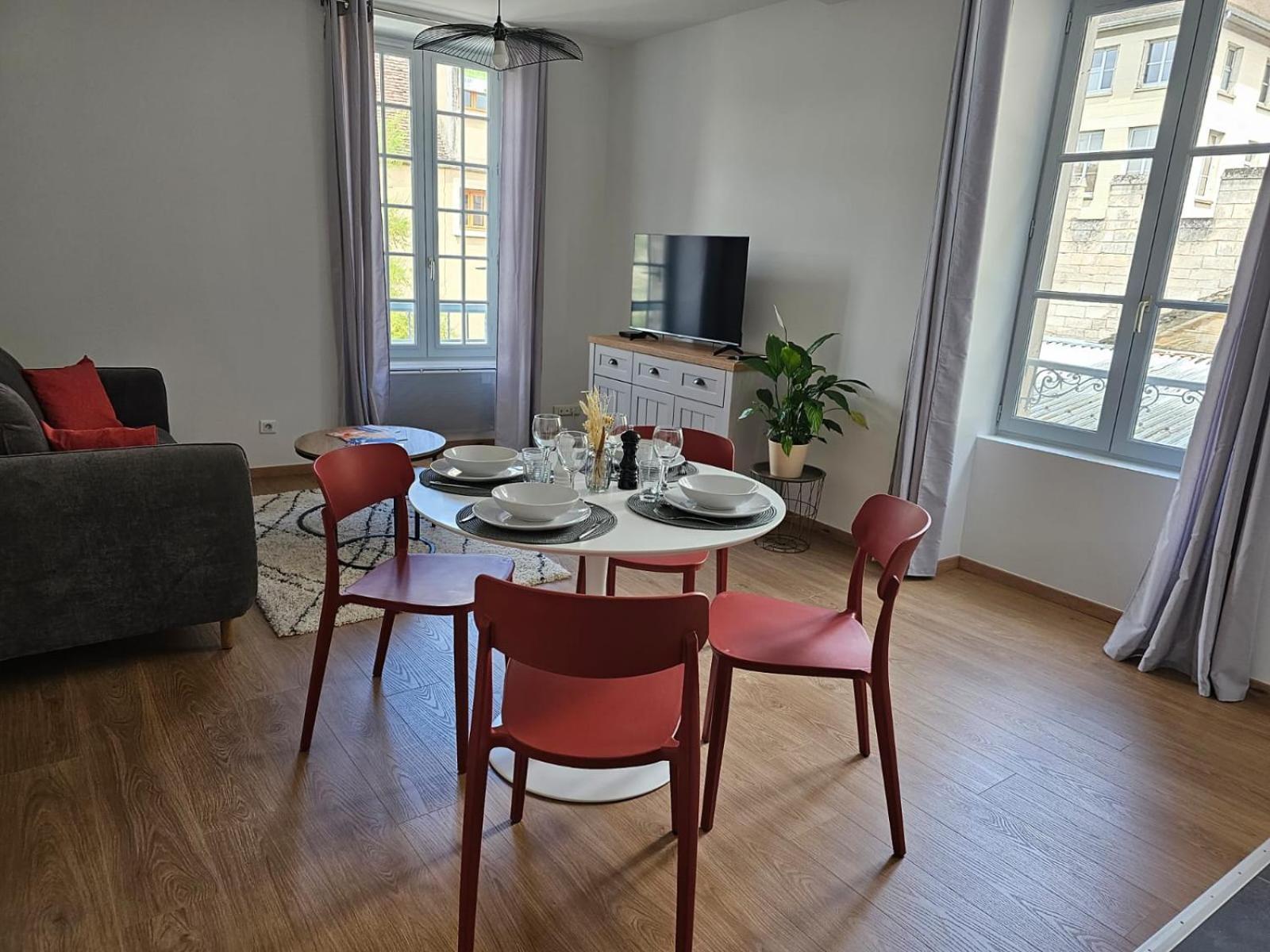 Appartement Aux'Cerfs - A Deux Pas De L'Abbaye à Auxerre Extérieur photo